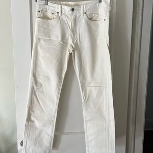 White Levi’s 513, great condition